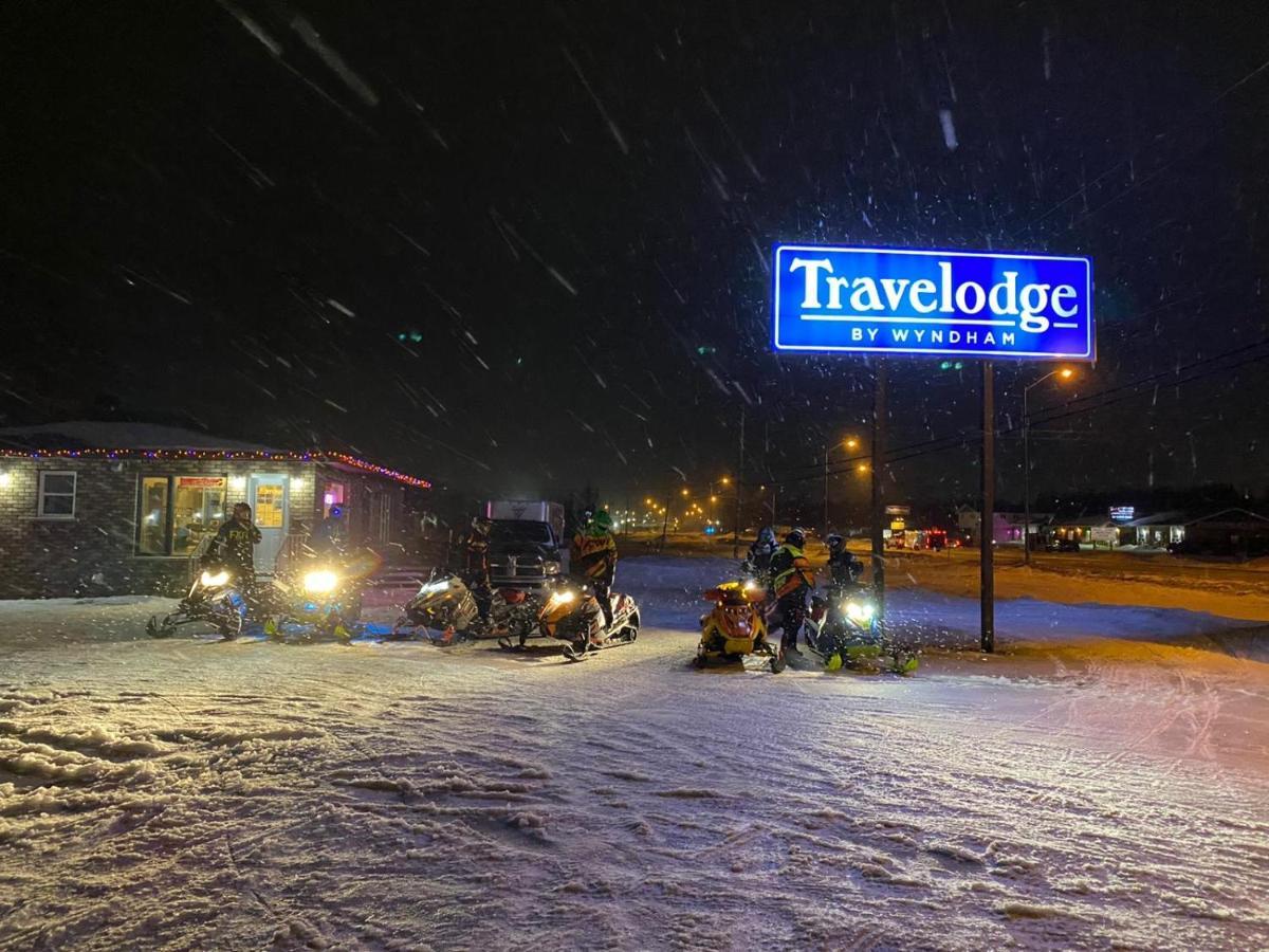 Travelodge By Wyndham Cochrane Ngoại thất bức ảnh