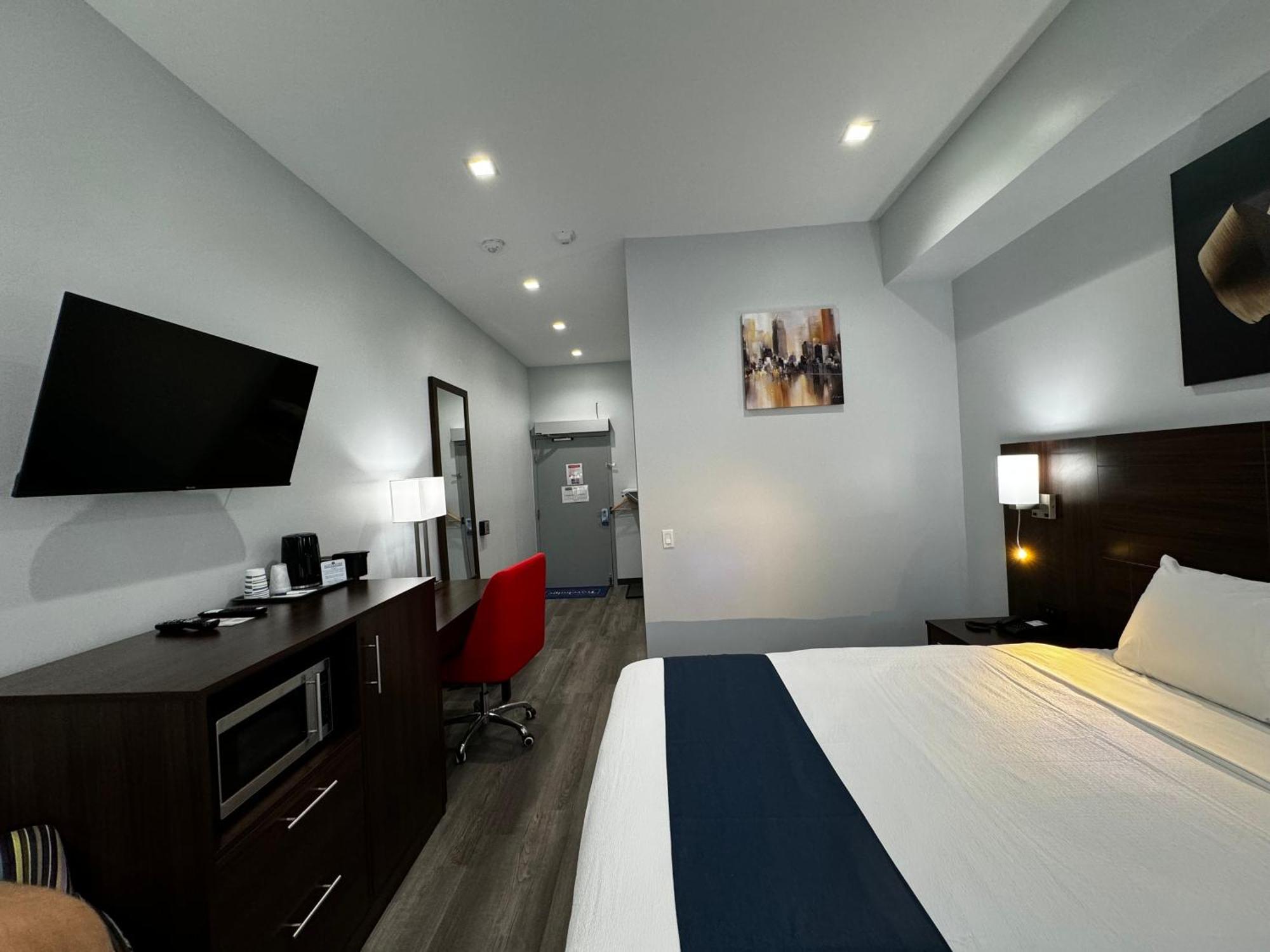 Travelodge By Wyndham Cochrane Ngoại thất bức ảnh