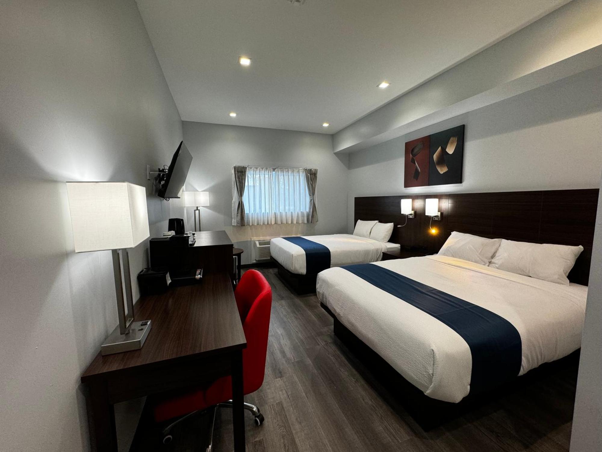 Travelodge By Wyndham Cochrane Ngoại thất bức ảnh