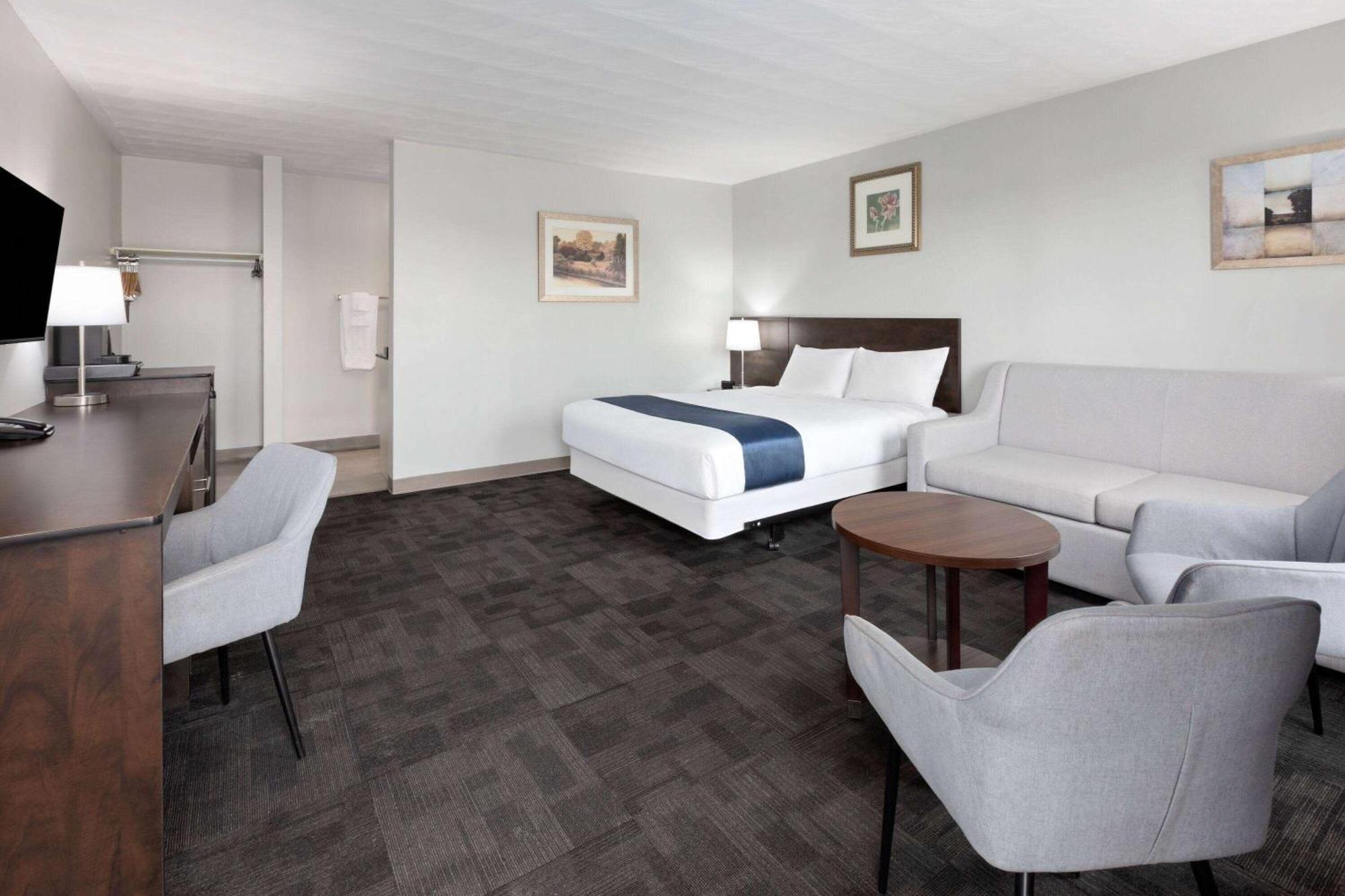 Travelodge By Wyndham Cochrane Ngoại thất bức ảnh